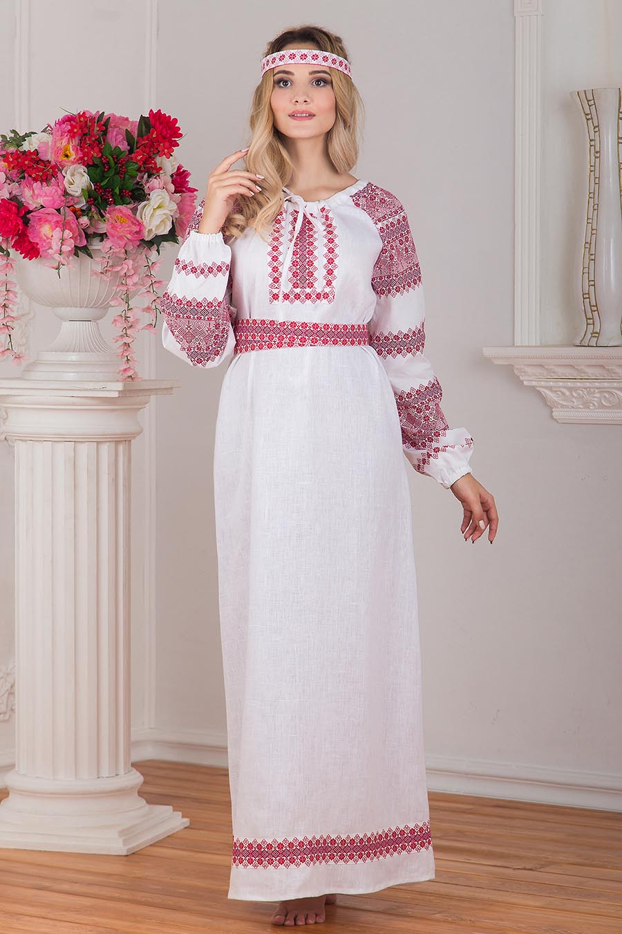 A playful frame from Women in Slavic costumes — online in Yichun